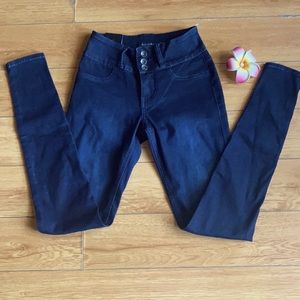 New Blackheart Hot Topic 🖤Super Skinny Jeans